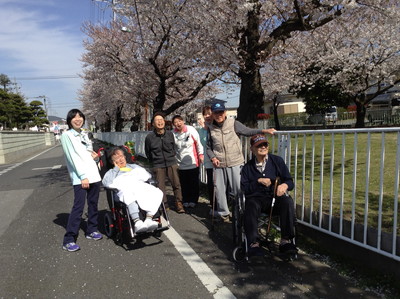 ケアパートナー吉川の働きやすさを現役職員にインタビュー 求人情報も掲載